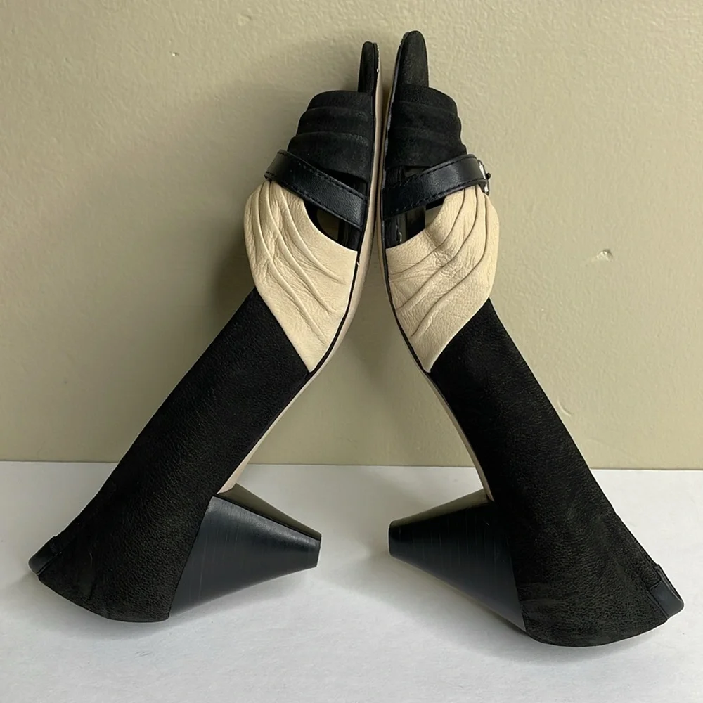 B MAKOWSKY Pump Heels Matte Black & Cream Leather Corporate Wear 8M